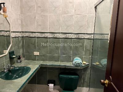 Casa de 5 alcobas en venta en Vanguardia, Villavicencio, 1300 m² · foto 6 de 13