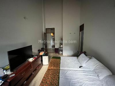 Casa de 5 alcobas en venta en Vanguardia, Villavicencio, 1300 m² · foto 7 de 13