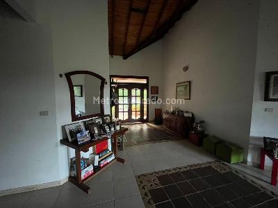 Casa de 5 alcobas en venta en Vanguardia, Villavicencio, 1300 m² · foto 9 de 13