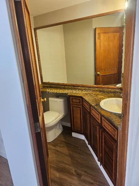 Piso – Bogotá, UPZ Usaquén, Localidad Usaquén - Más