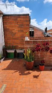 Apartamento de 3 alcobas en venta en La Esperanza Modelia, Bogotá, 84 m² · foto 9 de 15