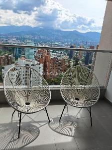 Apartamento de 3 alcobas en arriendo en El Poblado Castropol, Medellín, 102 m² · foto 15 de 20