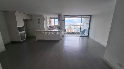 Apartamento de 3 alcobas en arriendo en El Poblado Castropol, Medellín, 102 m² · foto 2 de 20