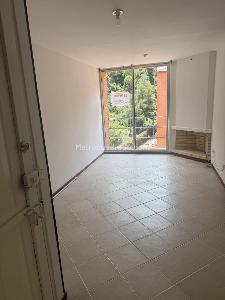 Apartamento de 3 alcobas en venta en Bosque De Soratama, Bogotá, 57 m² · foto 2 de 16