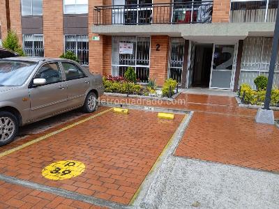 Apartamento de 3 alcobas en venta en Ciudadela Gran Granada, Bogotá, 78 m² · foto 3 de 20