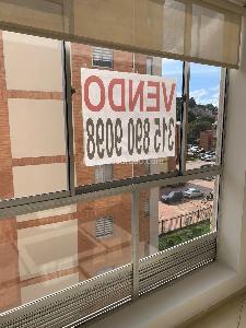 Apartamento de 3 alcobas en venta en Tuna Alta, Bogotá, 54 m² · foto 2 de 13