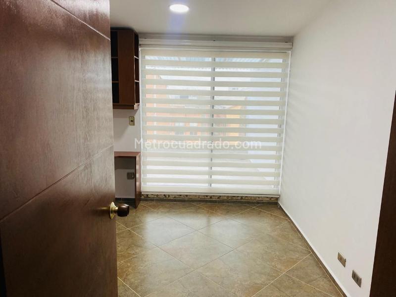 Piso – Bogotá D.C. - Vista 3