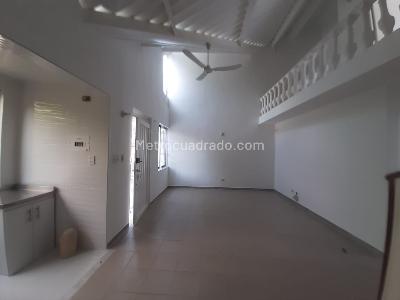 Casa de 3 alcobas en venta en La Arboleda, Girardot, 100 m² · foto 2 de 19