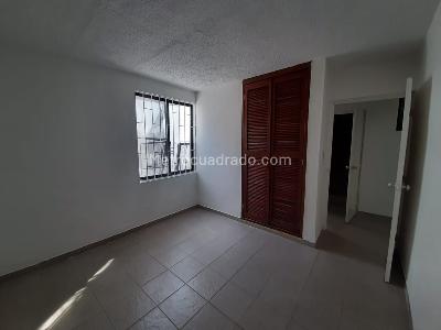 Casa de 3 alcobas en venta en La Arboleda, Girardot, 100 m² · foto 12 de 19