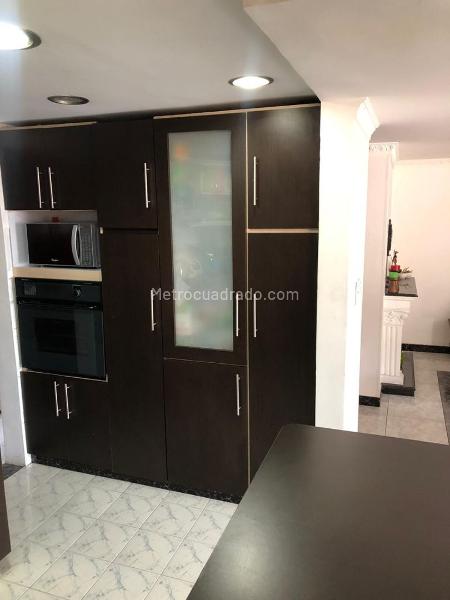 Piso – Bogotá D.C. - Más