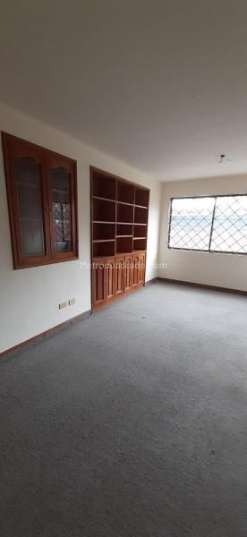 Bodega en Arriendo, EL PROGRESO SANTA ISABEL Centro y Zona Colonial, Bogotá D.C. - Más