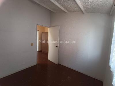 Casa en venta en Villas De Granada Occidente, Bogotá · foto 9 de 11