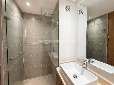 Apartaestudio en venta en Santa Barbara, Bogotá, 24 m² · foto 6 de 11
