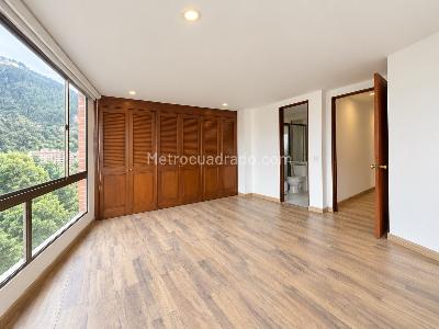 Apartamento de 2 alcobas en venta en Chapinero Alto, Bogotá, 84 m² · foto 9 de 14