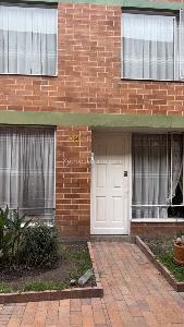 Casa en venta en Portales Del Norte, Bogotá · foto 5 de 16