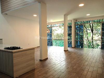 Casa de 5 alcobas en venta en La Doctora, Sabaneta, 238 m² · foto 17 de 20