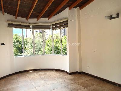 Casa de 5 alcobas en venta en La Doctora, Sabaneta, 238 m² · foto 8 de 20