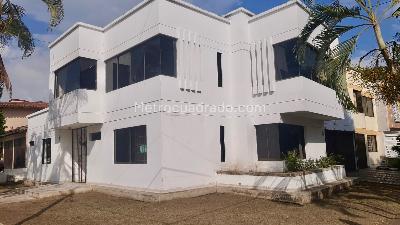 Casa de 5 alcobas en venta en Las Mercedes, Palmira, 422 m² · foto 4 de 12