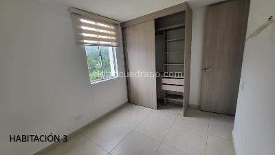 Apartamento de 3 alcobas en venta en Montevechio, Floridablanca, 64 m² · foto 6 de 16