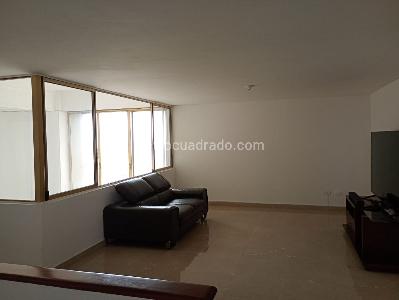 Apartamento de 5 alcobas en venta en Granada Norte, Cali, 400 m² · foto 16 de 19
