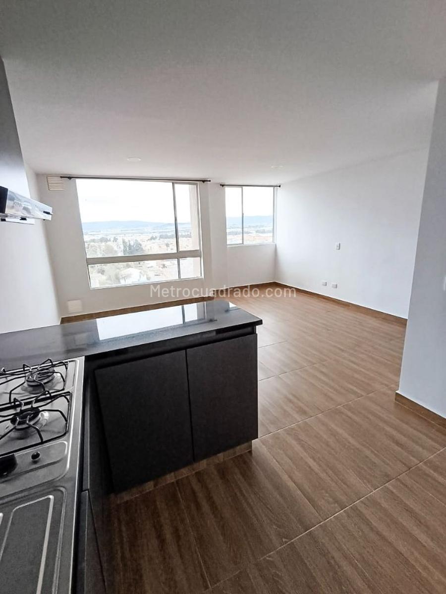 Apartamento de 2 habitaciones en arriendo en Fontibon, Bogotá — imagen 1 de 14