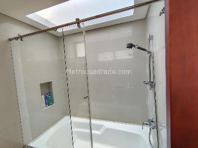 Casa de 3 alcobas en venta en Bosque De Pinos Usaquen, Bogotá, 219 m² · foto 10 de 20