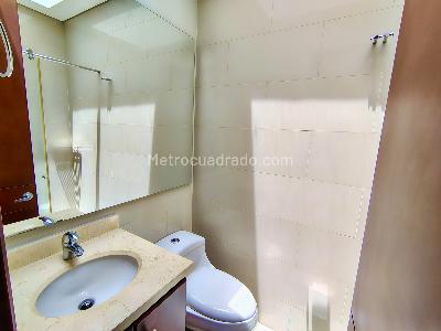 Casa de 3 alcobas en venta en Bosque De Pinos Usaquen, Bogotá, 219 m² · foto 15 de 20