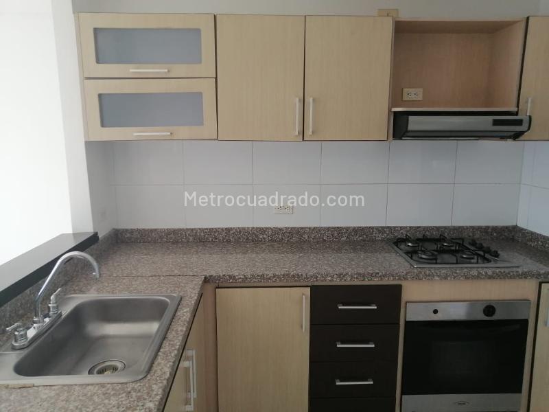 Piso – Cali, Unidad Residencial Gualanday Plaza, Comuna 17 - Más