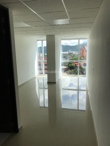 Oficina en Arriendo, El limonar, Ibagué - Más