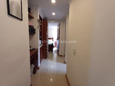 Apartamento de 3 alcobas en venta en Los Alamos, Bogotá, 85 m² · foto 11 de 13