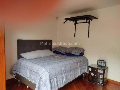Casa de 4 alcobas en venta en Gratamira Campestre, Bogotá, 264 m² · foto 10 de 20