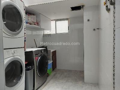 Casa de 4 alcobas en venta en Gratamira Campestre, Bogotá, 264 m² · foto 19 de 20