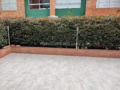 Casa de 4 alcobas en venta en Gratamira Campestre, Bogotá, 264 m² · foto 20 de 20