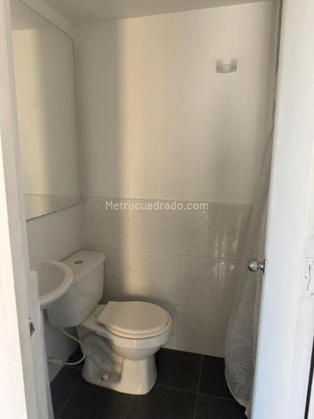 Piso – Barranquilla, Alameda del Rio - Más