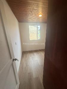 Apartamento de 3 alcobas en venta en Aures 1, Bogotá, 50 m² · foto 11 de 13