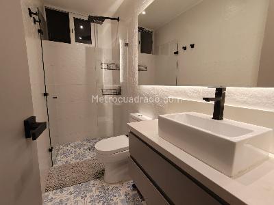 Casa de 5 alcobas en venta en Lagos Del Cacique, Bucaramanga, 237 m² · foto 10 de 20