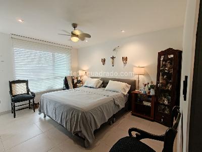 Casa de 5 alcobas en venta en Lagos Del Cacique, Bucaramanga, 237 m² · foto 12 de 20