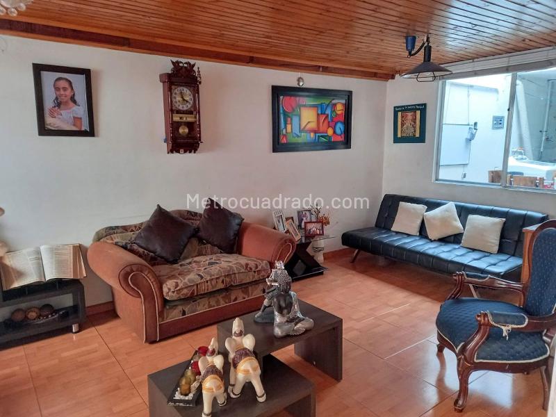 Casa – Bogotá D.C. - Más