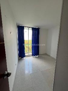 Apartamento de 3 alcobas en venta en Brisas De Aguablanca, Girardot, 64 m² · foto 8 de 16