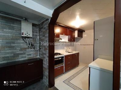 Apartamento en venta en Galerias, Bogotá · foto 10 de 15