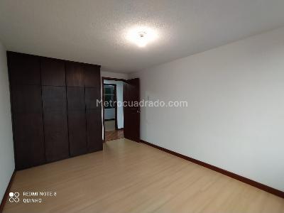 Apartamento en venta en Galerias, Bogotá · foto 5 de 15