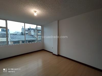Apartamento en venta en Galerias, Bogotá · foto 6 de 15