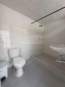 Casa de 2 alcobas en venta en Gaitan, Girardot, 120 m² · foto 13 de 17