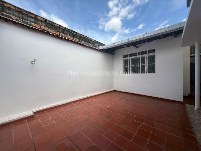 Casa de 2 alcobas en venta en Gaitan, Girardot, 120 m² · foto 15 de 17