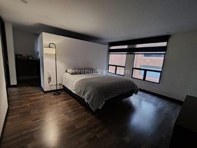 Apartamento de 2 alcobas en venta en La Carolina, Bogotá, 86 m² · foto 7 de 11