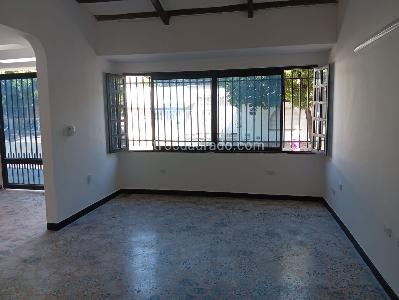Casa de 4 alcobas en arriendo en La Magdalena, Girardot, 198 m² · foto 4 de 20