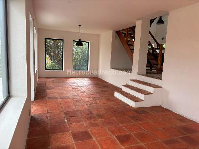 Casa en arriendo en Vereda El Salitre, La Calera · foto 2 de 19