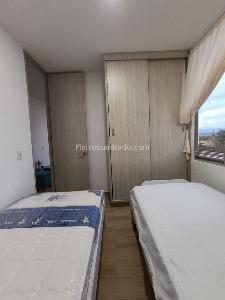 Apartamento de 2 alcobas en venta en Ciudad Esplendor Turquesa, Girardot, 38 m² · foto 10 de 12