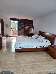 Apartamento de 4 alcobas en venta en Santa Paula, Bogotá, 209 m² · foto 4 de 16