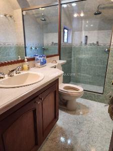 Apartamento de 4 alcobas en venta en Santa Paula, Bogotá, 209 m² · foto 10 de 16